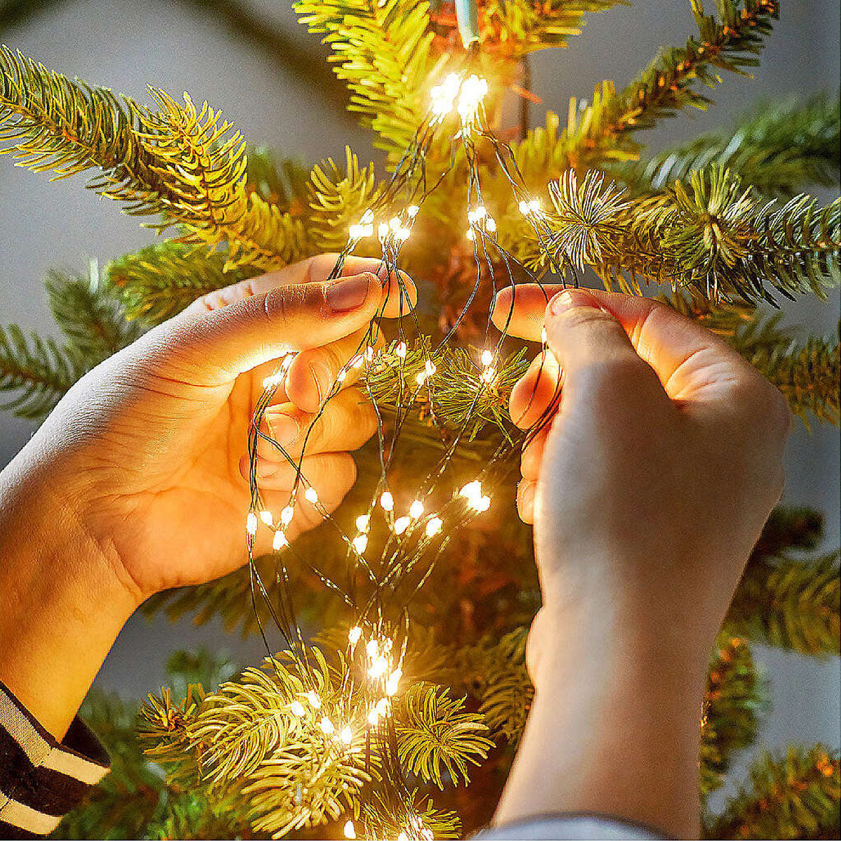 Luz Línea Cascada Micro LED Para Árbol 400 Luces 200 cm Cálida Navidad 1580V