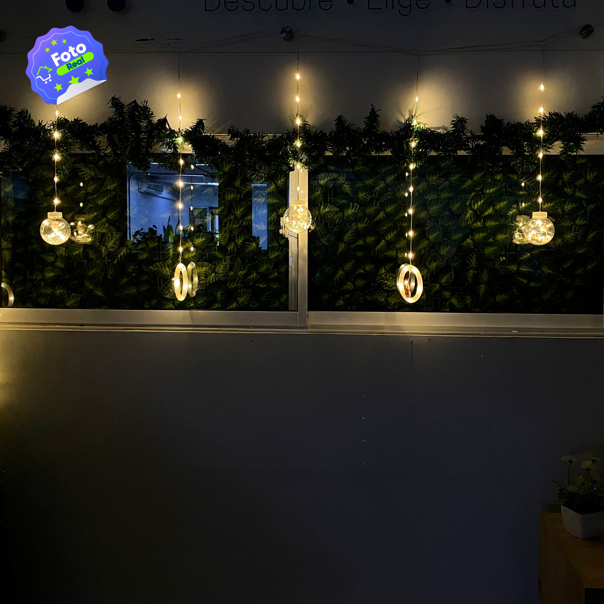 Cortina Intercalada Muñeco De Nieve Bolas con Aros 3M 150 LEDS CBM150N