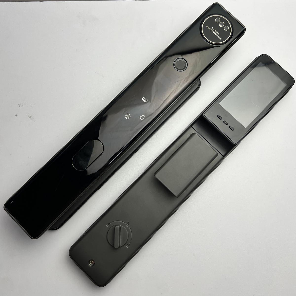 Cerradura inteligente Wi‑Fi con video portero, huella digital y acceso Tuya Smart Chapa OS513TYFA-6068