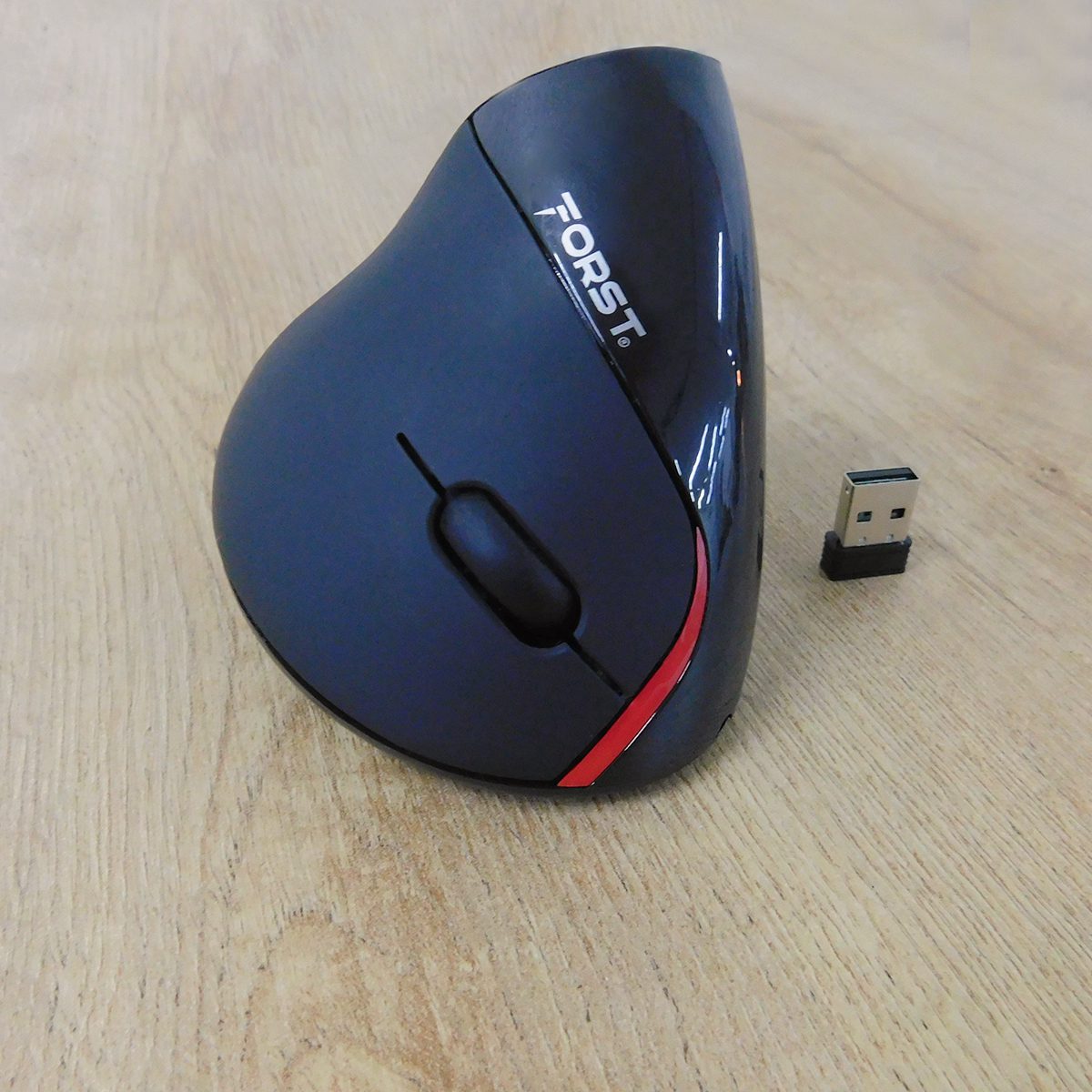 Mouse Ergonómico Vertical Inalámbrico Recargable 5 botones M89