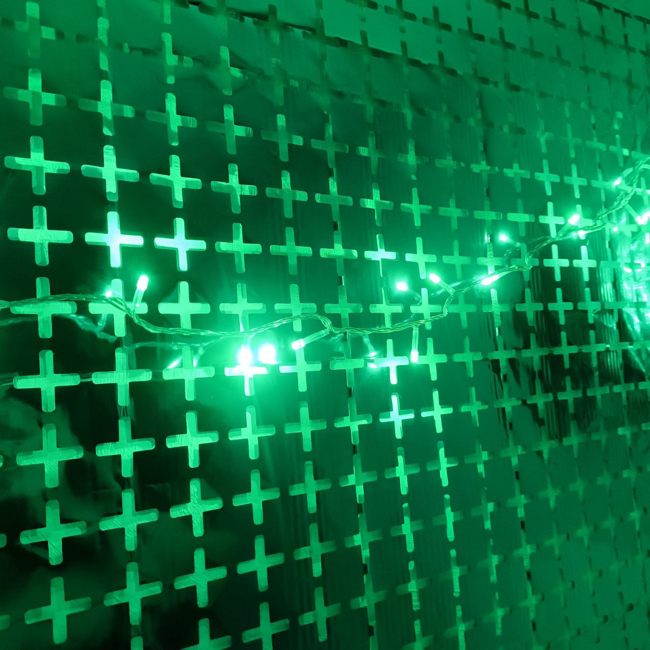 Cortina de Luz LED Verde 6 m Decoración Navideña y Festiva para Hogar 1405-E100L