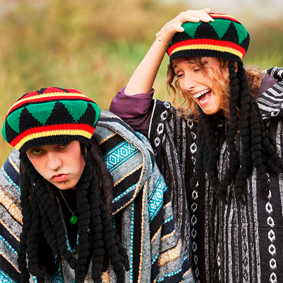 Sombrero Reggae con Rastas Negras Gorro Tejido Unisex Carnaval Halloween MA-110