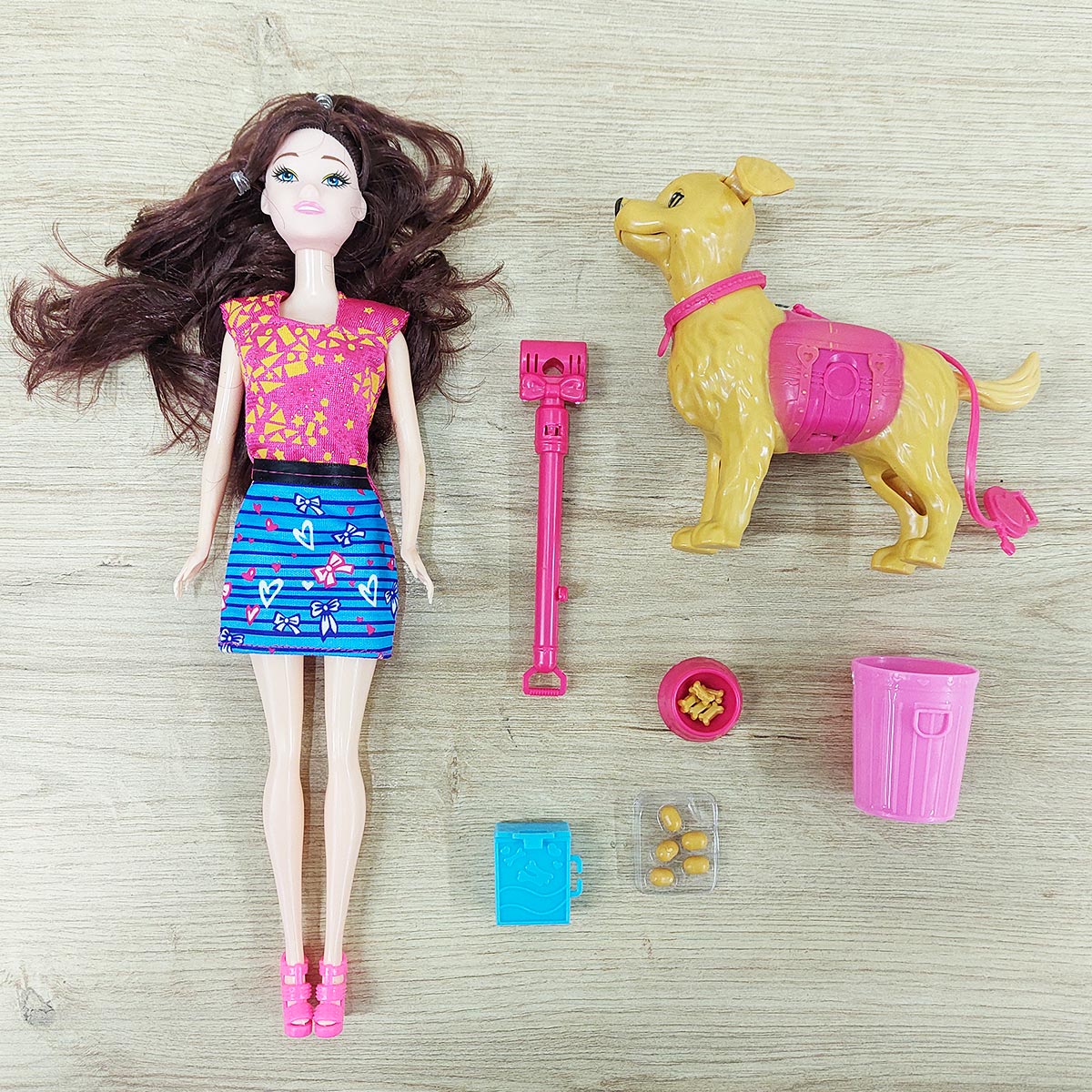 Muñeca Tipo Barbie Con Mascota Perro Accesorios Niñas Juguete HB009