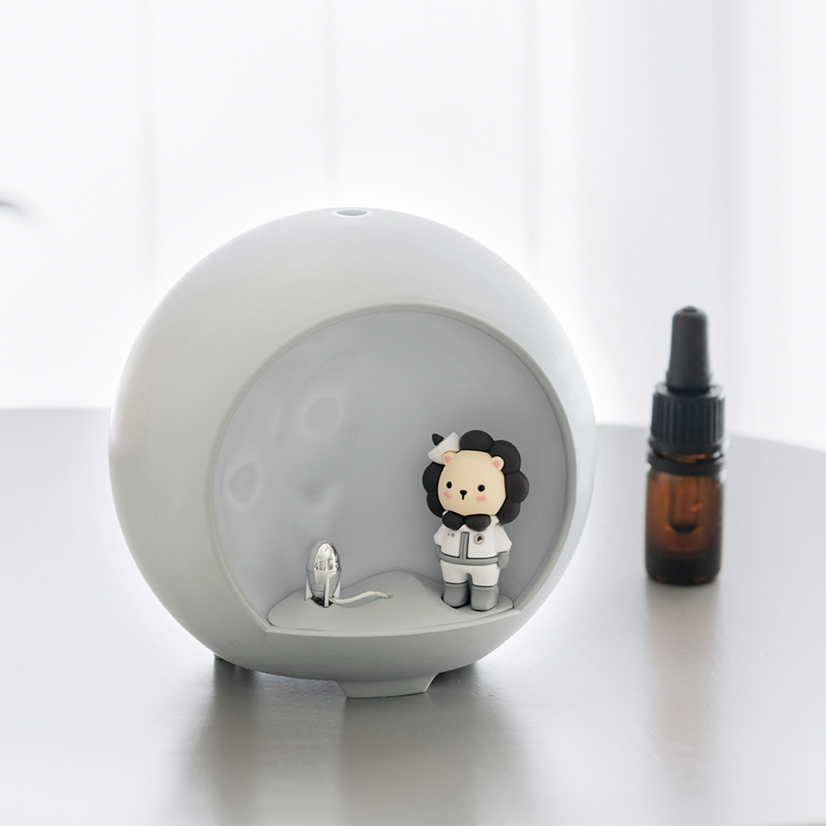 Humidificador Difusor de Aromas Luna Astronauta con Luz Nocturna J28