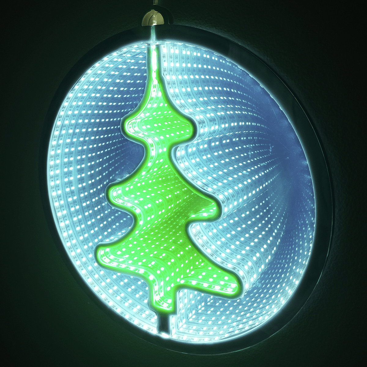 Esfera Árbol LED Decorativa Efecto Infinito Multicolor Luz Navideña FIBA225C