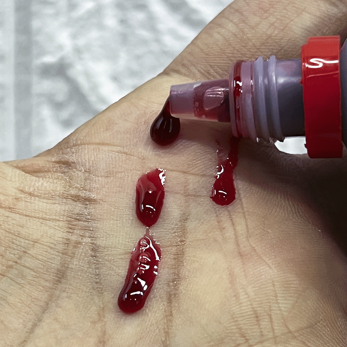 Sangre Falsa Artificial Comestible Sabor Chocolate 150Ml Disfraz Halloween JP01