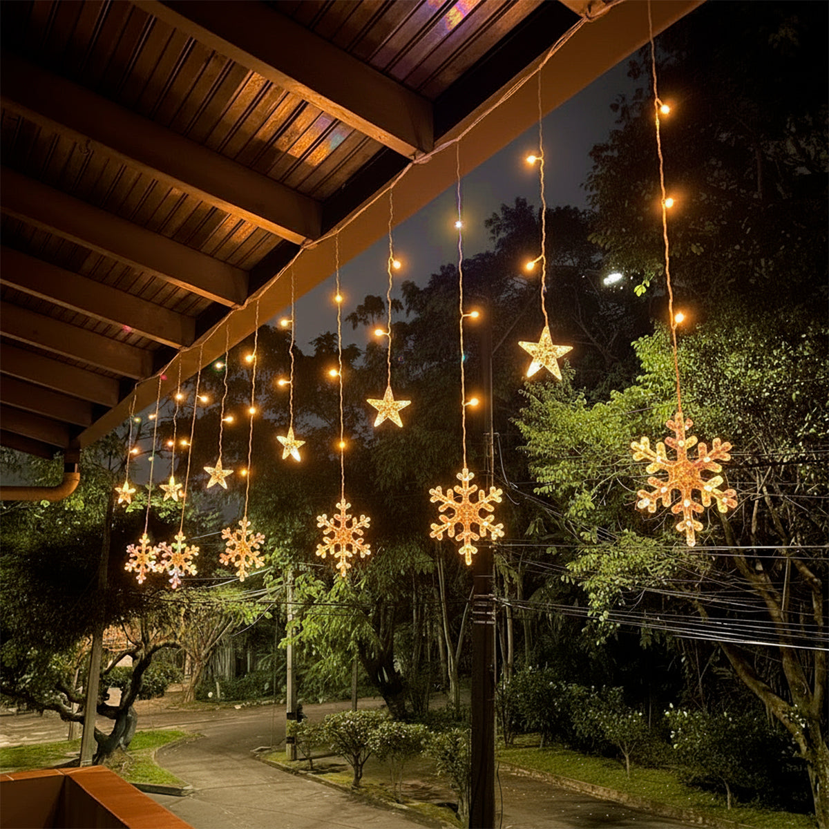 Cortina de Luces LED 3M Estrellas y Copos Intercalada 108 LED Navideña C120A-A