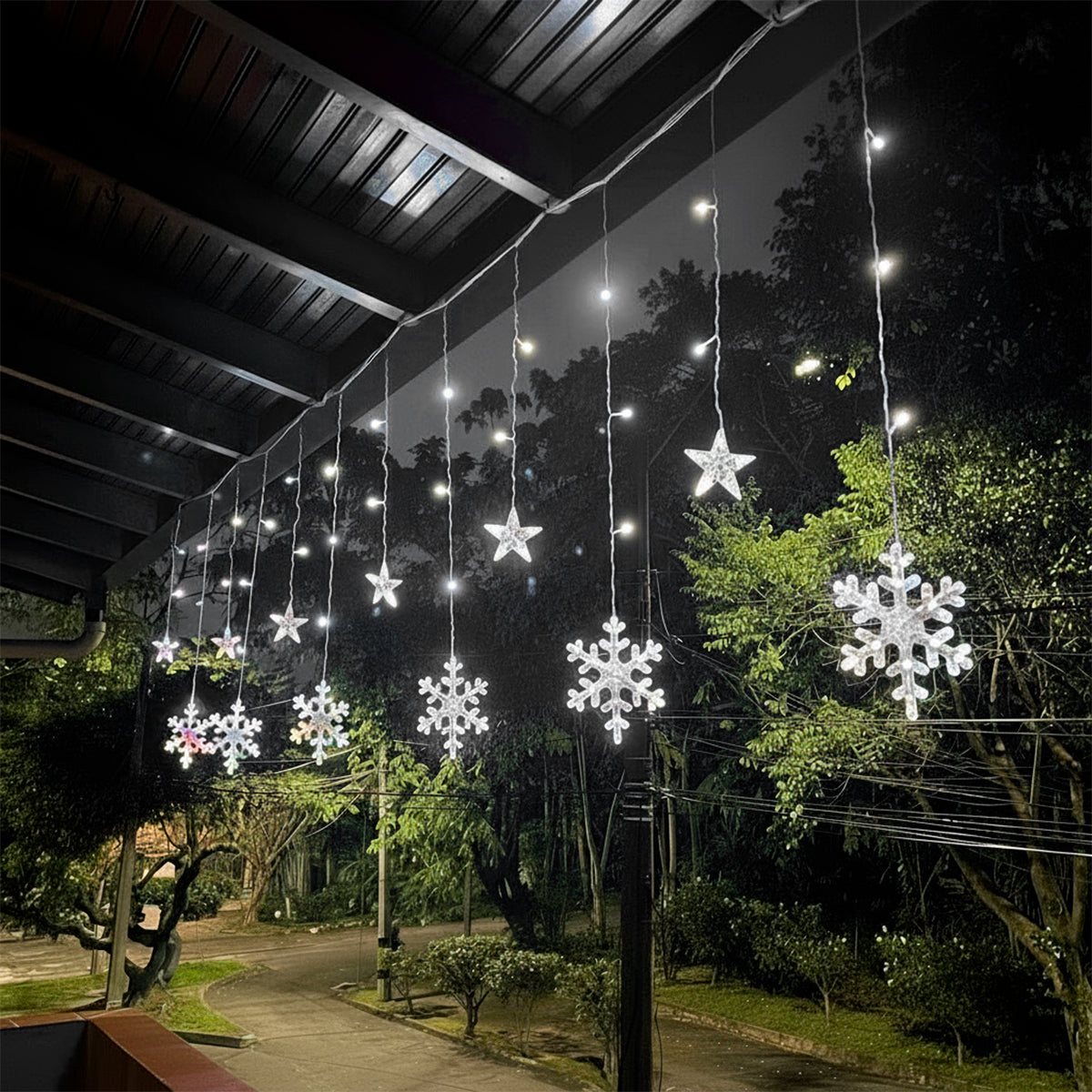 Cortina de Luces LED 3M Estrellas y Copos Intercalada 108 LED Navideña C120A-A