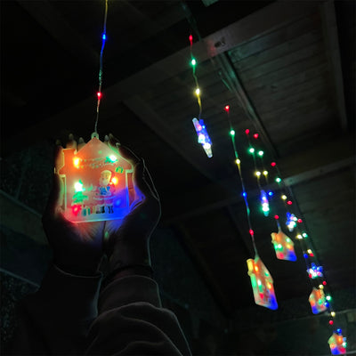 Cascada LED 3M Intercalada 100 Luces con Figuras Navideñas Casas y Estrellas S4028TCH