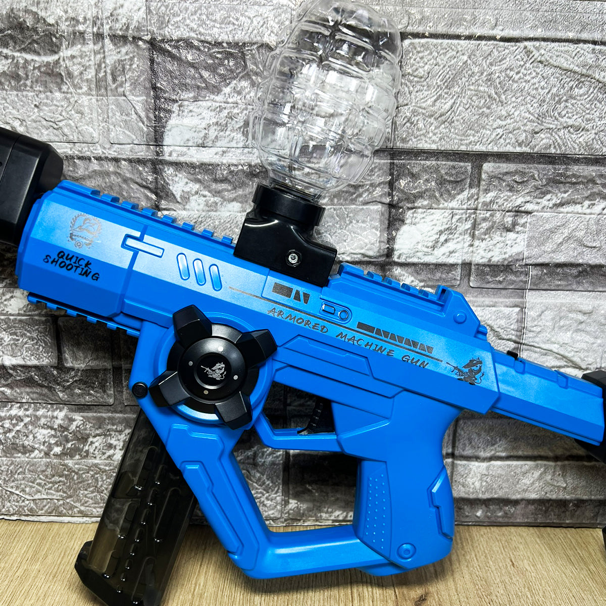 Lanzador 3 en 1 Machine Gun con Efecto de Humo Agua Hidrogel y Dardos G696-2C