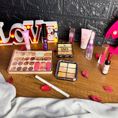 Kit De Maquillaje Amor y Amistad Make Up Set completo para regalo KITAMA01