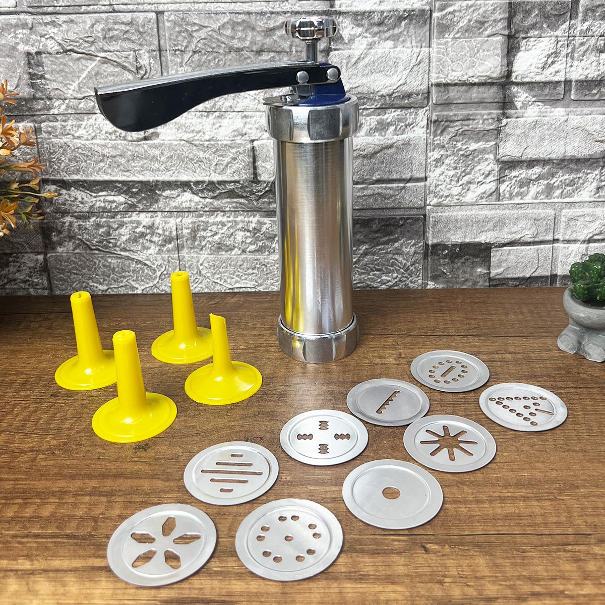 Máquina para hacer galletas Prensa Con Moldes y Boquillas PTZ-10-4