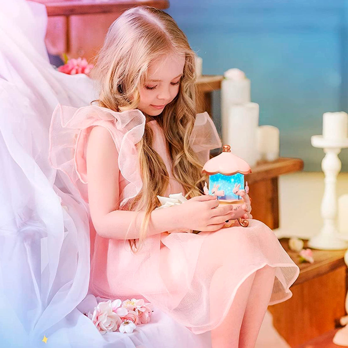 Lámpara Infantil Proyector 360° Conejitos Luz Nocturna Giratoria Con 6 Plantillas PTZ-17-6