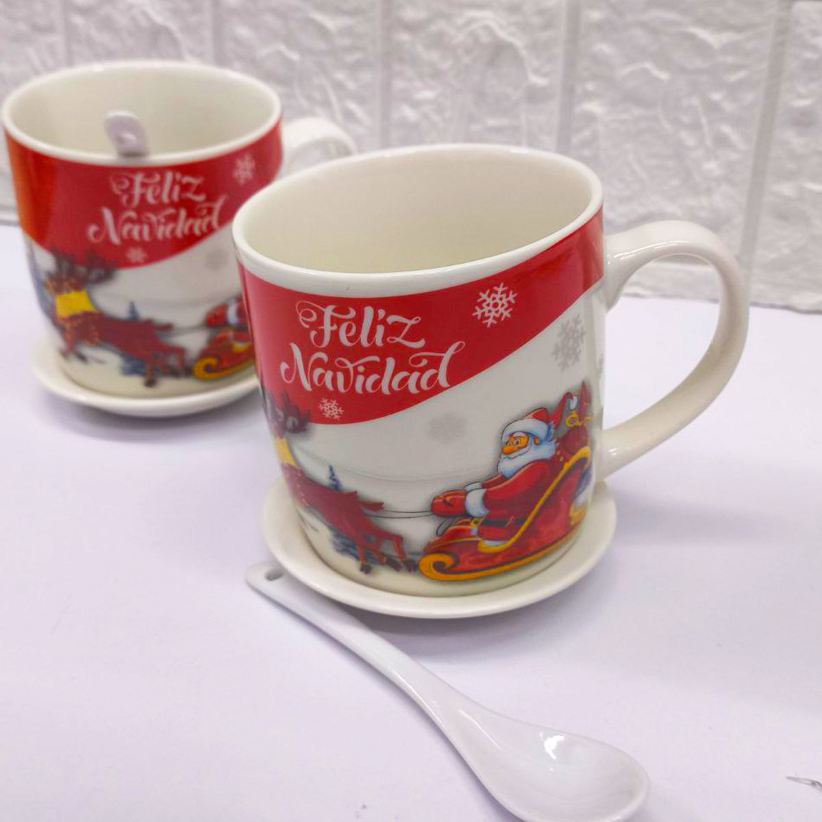 Set X2 Tazas Navideñas con Plato y Cuchara Regalo Festivo Navidad TZM2
